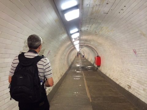 Tunel de pedestres em Greenwich - interior
